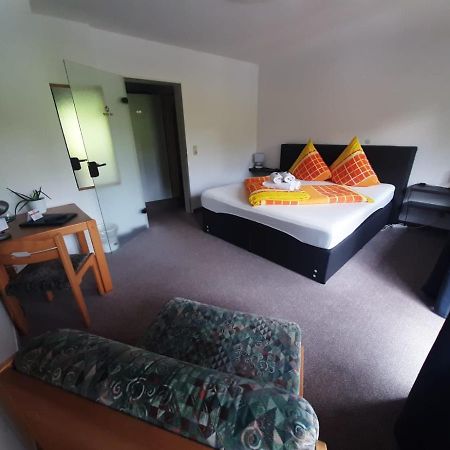 Landhotel Weisses Roess'L Adorf 외부 사진