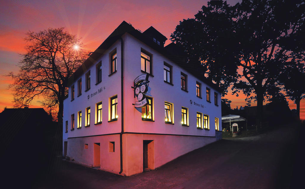 Landhotel Weisses Roess'L Adorf 외부 사진