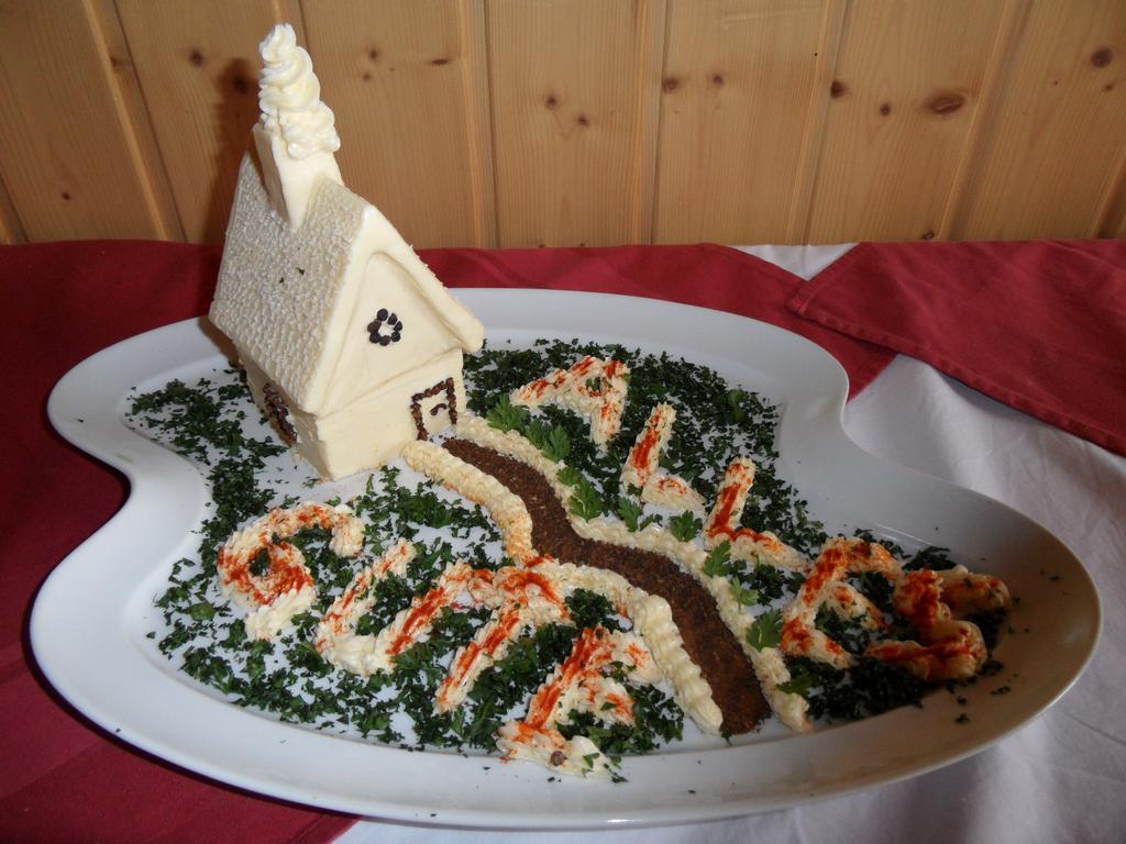 Landhotel Weisses Roess'L Adorf 외부 사진